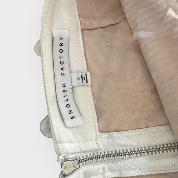 English Factory pencil skirt with perforated crochet accent size small - Picture 4 of 7